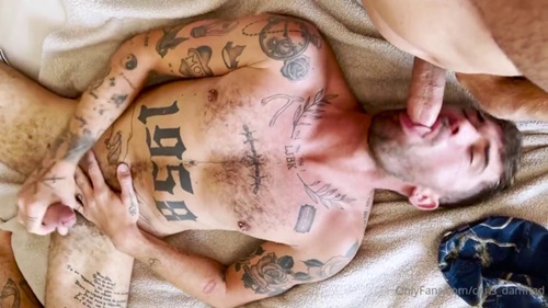 Lucca Mazzi fucks Chris Damned – Getting Thick D